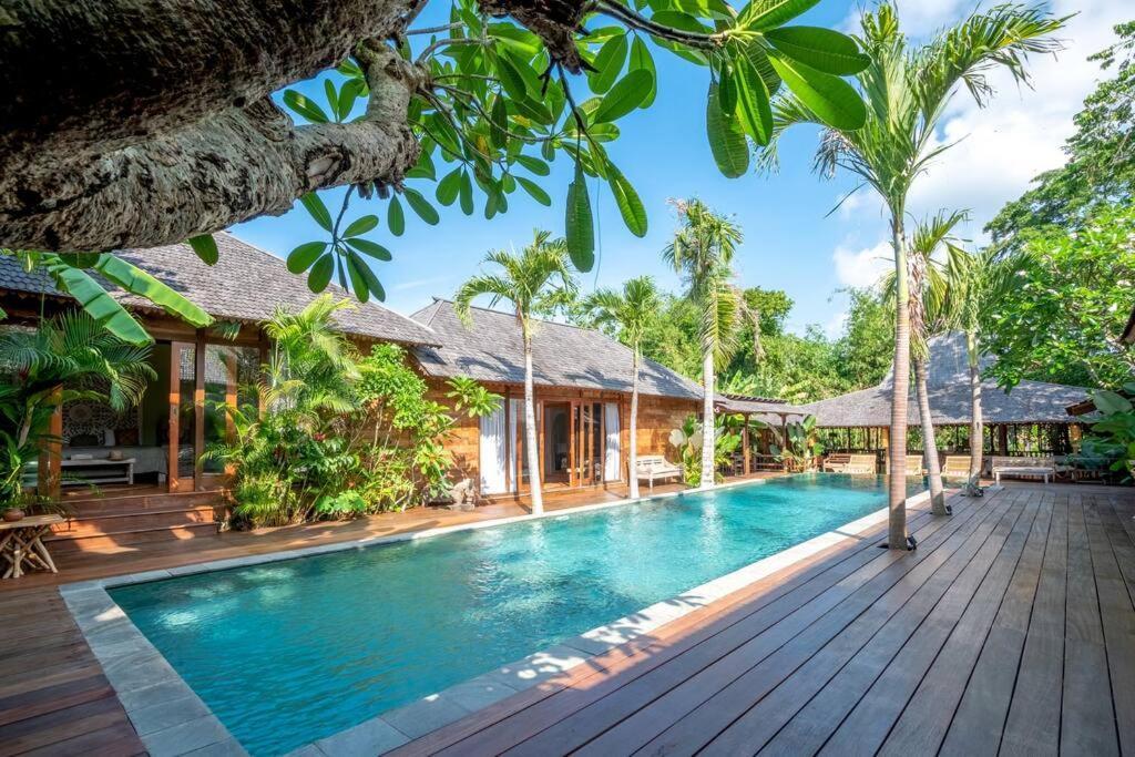 Secret River Villa - Luxury Villa 5 Bedrooms - Kerobokan - Canggu ภายนอก รูปภาพ