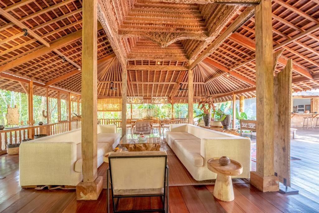 Secret River Villa - Luxury Villa 5 Bedrooms - Kerobokan - Canggu ภายนอก รูปภาพ