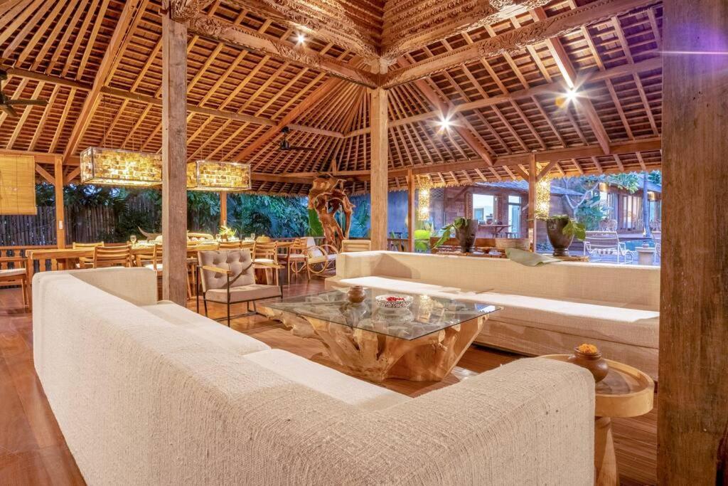 Secret River Villa - Luxury Villa 5 Bedrooms - Kerobokan - Canggu ภายนอก รูปภาพ