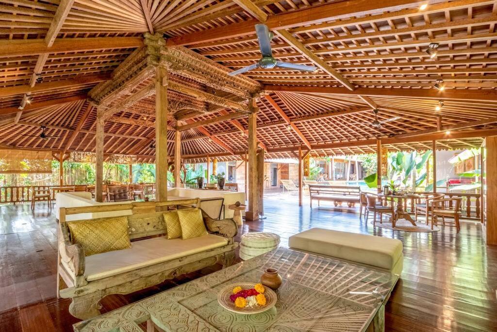 Secret River Villa - Luxury Villa 5 Bedrooms - Kerobokan - Canggu ภายนอก รูปภาพ