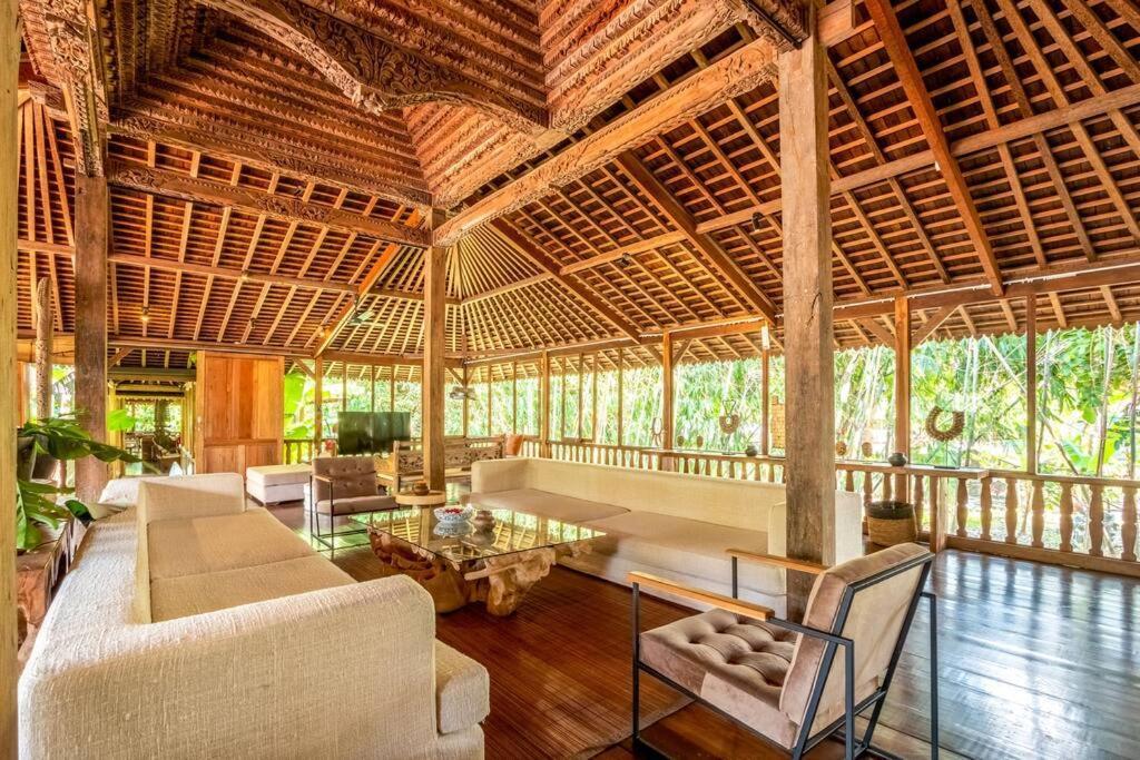Secret River Villa - Luxury Villa 5 Bedrooms - Kerobokan - Canggu ภายนอก รูปภาพ
