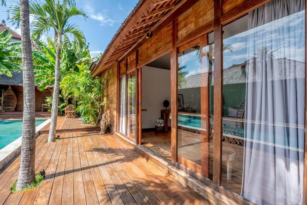 Secret River Villa - Luxury Villa 5 Bedrooms - Kerobokan - Canggu ภายนอก รูปภาพ