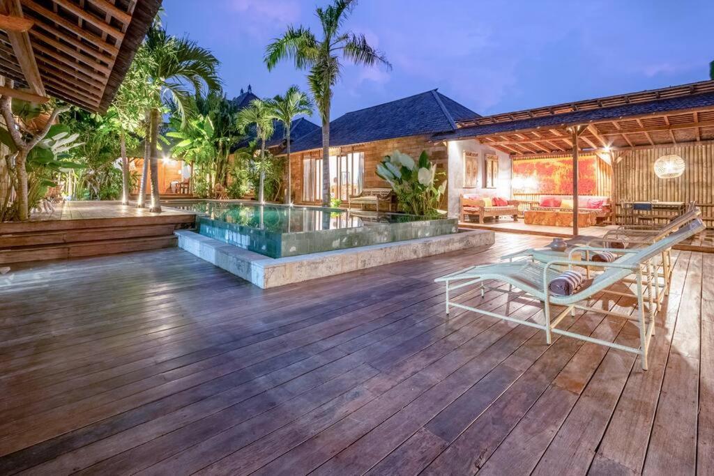 Secret River Villa - Luxury Villa 5 Bedrooms - Kerobokan - Canggu ภายนอก รูปภาพ