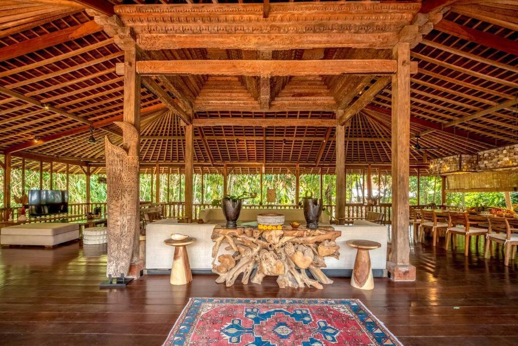 Secret River Villa - Luxury Villa 5 Bedrooms - Kerobokan - Canggu ภายนอก รูปภาพ